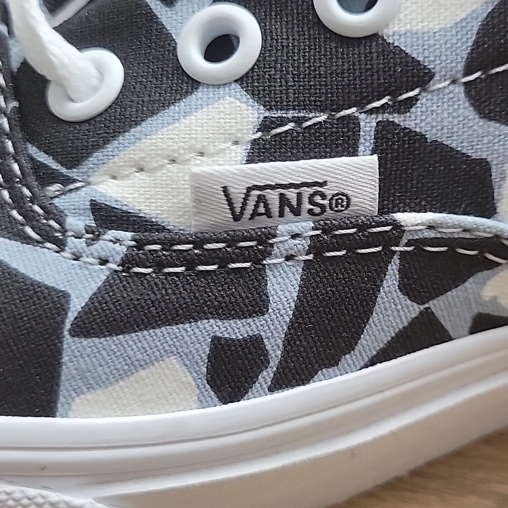 Van's Era Brand new in the box.